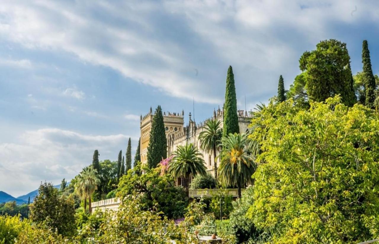 Perseo Apartment - 200M Dal Lago Di Garda 시르미오네 외부 사진