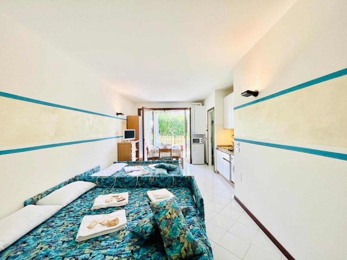 Perseo Apartment - 200M Dal Lago Di Garda 시르미오네 외부 사진