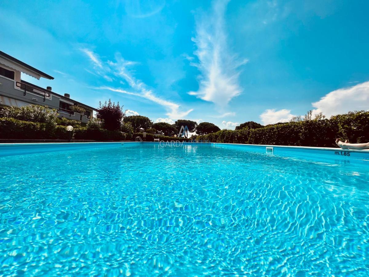 Perseo Apartment - 200M Dal Lago Di Garda 시르미오네 외부 사진
